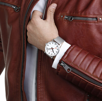 Mondaine Evo2 Quartz MSE.43110.SJ