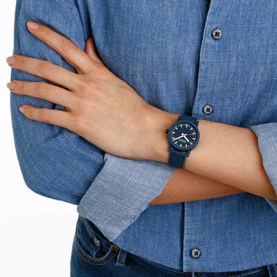 Mondaine Essence Quartz MS1.32140.LD