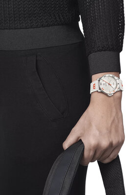 Tissot Seastar 1000 Wilson WNBA Quartz T120.410.17.011.00 (+ reserveriempje)