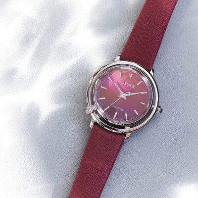 Citizen Elegant Eco-Drive EM1090-78X (+ reserveriempje)