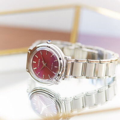 Citizen Elegant Eco-Drive EM1090-78X (+ reserveriempje)