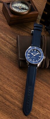 Union Glashütte Belisar Date Sport D009.907.11.047.00 (+ vervangende horlogeband)