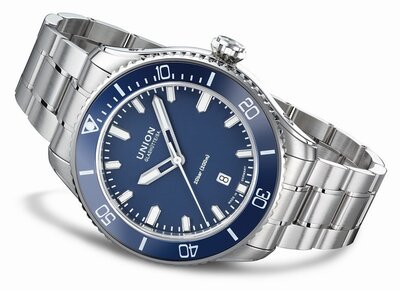 Union Glashütte Belisar Date Sport D009.907.11.047.00 (+ vervangende horlogeband)