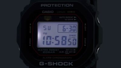 Casio G-Shock Original DW-5000R-1AER Re-creating the original design of the first G-Shock