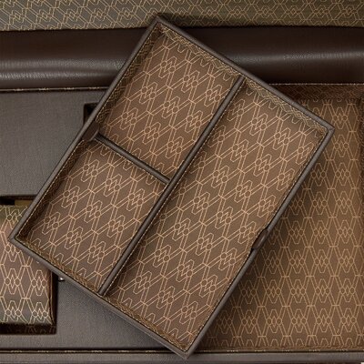 Opwinder Wolf Earth 190406