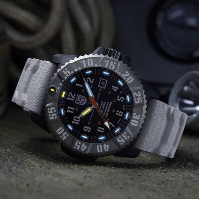 Luminox Mil Spec XL.3359.SET (+ reserveriempje)