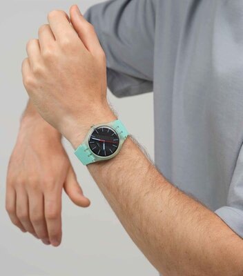 Swatch Hint of Mint SO29L103