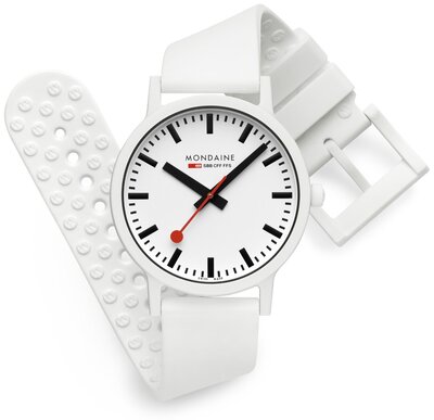 Mondaine Essence Quartz MS1.41110.RA