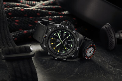 Luminox Land Recon Nav Spec XL.8837.SET (+ reserveriempje)