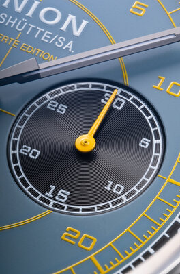 Union Glashütte Belisar Chronograph D009.427.17.042.09 Speedster Limited Edition 388pcs (+ reserveriempje)