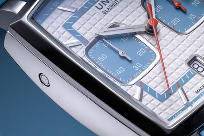 Union Glashütte Averin Chronograph D015.527.17.011.02 (+ reserveriempje)