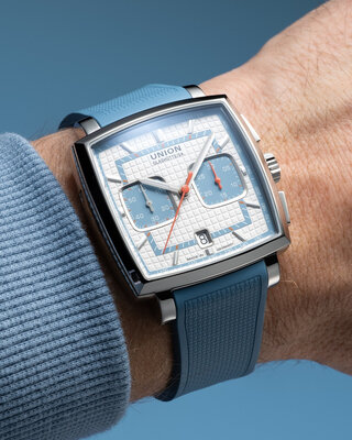 Union Glashütte Averin Chronograph D015.527.17.011.02 (+ reserveriempje)