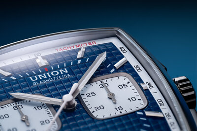 Union Glashütte Averin Chronograph D015.527.17.041.02 (+ reserveriempje)