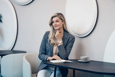 Wenger Urban Donnissima Quartz 60.1721.119 (+ reserveriempje)