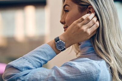 Wenger Urban Donnissima Quartz 60.1721.120 (+ reserveriempje)