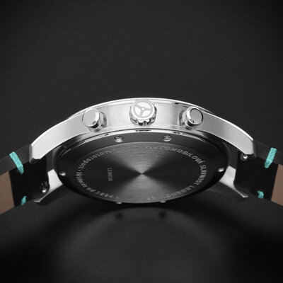 Prim Legendy 2026 Quartz W91P.13279.F (+ náhradní řemínek) Limited Edition 100pcs