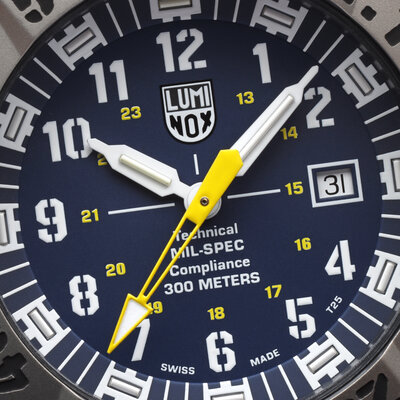 Luminox MIL-SPEC XL.3355.SET (+ reserveriempje)