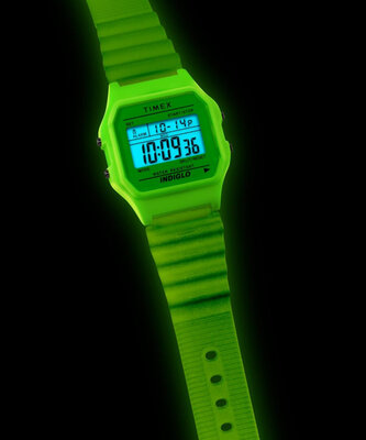 Timex T80 Glow in the Dark TW2Y02600UK