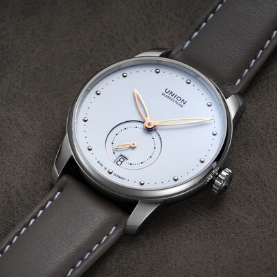 Union Glashütte Seris Small Second D018.228.16.011.01