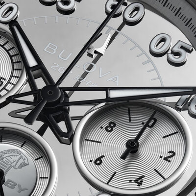 Bulova Archive Series "Shelby" Racer Chronograph Quartz 96K118 Limited Edition 9999pcs (+ reserveriempje)