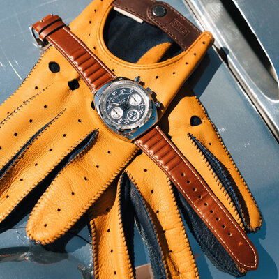Bulova Archive Series "Shelby" Racer Chronograph Quartz 96K118 Limited Edition 9999pcs (+ reserveriempje)