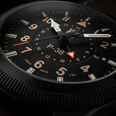 Luminox Air Pilot P-38 Lightning XA.9526