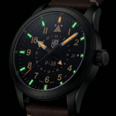 Luminox Air Pilot P-38 Lightning XA.9526