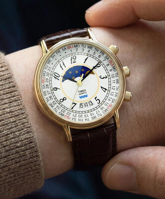 Timex Lab Reissue 1990 Moonphase TW2Y99000