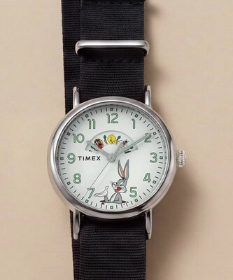 Timex Waterbury x Looney Tunes Bunny & Friends TW2Y99100QY