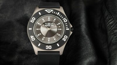 Invicta Reserve Quartz 44mm 23761