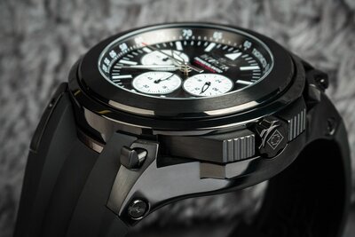 Invicta Reserve Quartz 55mm 25928 Limited Edition 500pcs