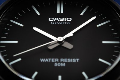 Casio Collection MW-240-1EVEF