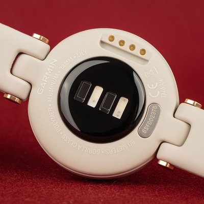 Garmin Lily Sport Rose Gold / Light Sand, Silicone Band