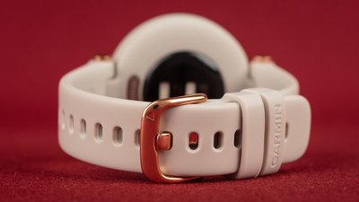 Garmin Lily Sport Rose Gold / Light Sand, Silicone Band