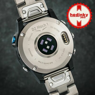 Garmin D2 Mach 1, Vented Titanium Bracelet (+ reserveriempje)
