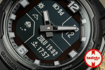 Garmin Instinct Crossover Solar Tactical Edition, Black