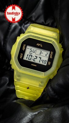 Casio G-Shock Original DWE-5600JB-1A9ER J. Balvin Collaboration (+reservebandje en lunette)